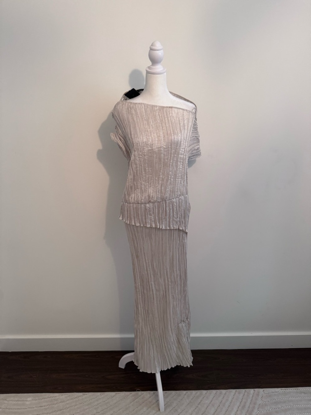 Massimo Dutti Champagne Pleated Blouse